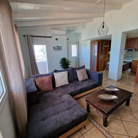 Astra Sea View Apartment, Sea Front Kokkini Hani Экстерьер фото