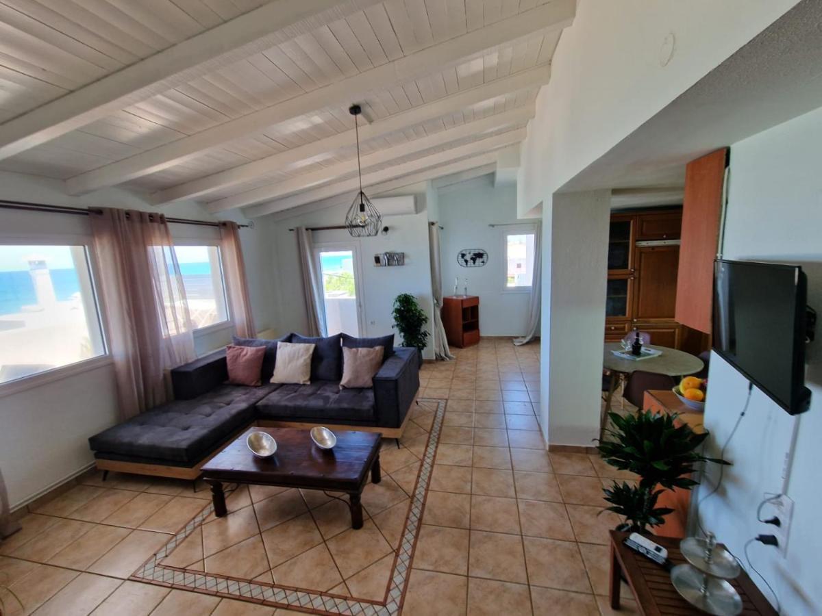 Astra Sea View Apartment, Sea Front Kokkini Hani Экстерьер фото
